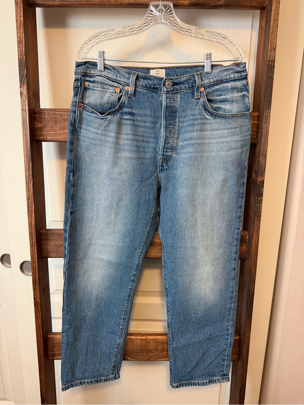 Levi's 501 Cropped Ankle Jeans